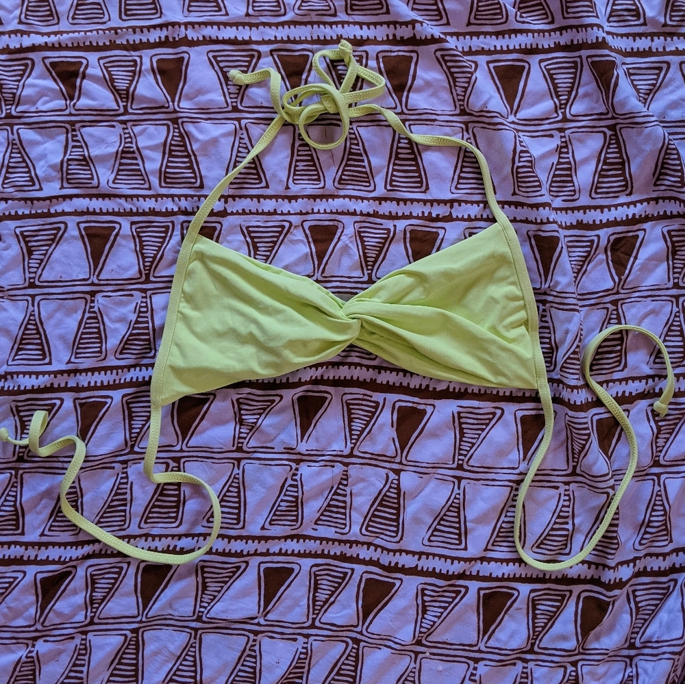 L*Space Twister Bikini Top (S) 🍋